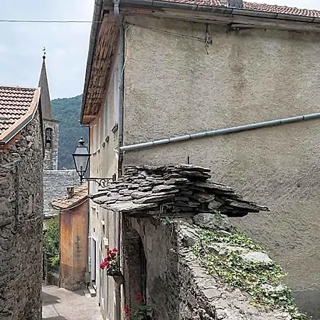 Di Germagno Hostal Omegna